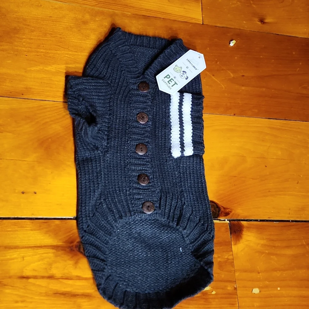 Small pet sweater